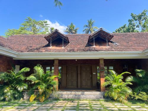 Devikolam Casa | Coconut Valley