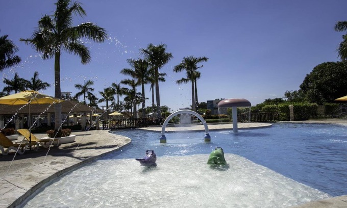 Calatagan Hotel | Cocoons Casobe
