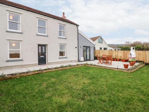 Burry Port Casa | Coeden Bach