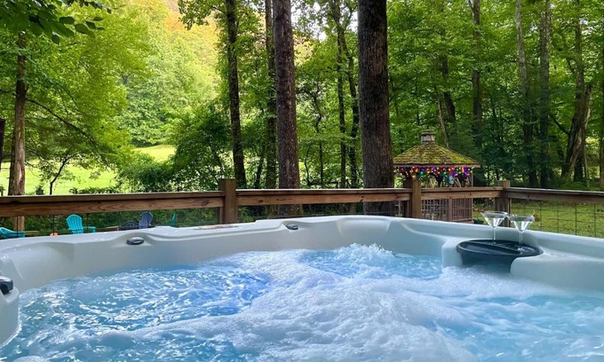 Sautee Nacoochee Casa | Coffee Creek Cabin