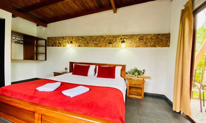 Mindo Cabina | Coffee Lodge Cristal Glamping & Spa