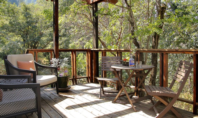 Willow Creek Cabaña | Coho Cottages