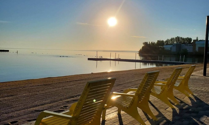 Cold Lake Casa | Cold Lake Retreat - 5 min walk to the beach & marina! (Pet Friendly)