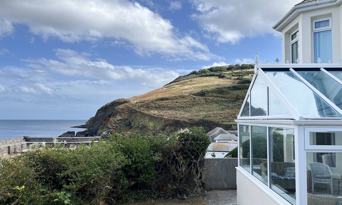 Gorran Haven Cabaña | Colescus, sea views and direct access to the sandy beach