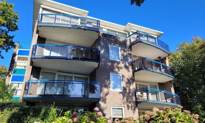 Domburg Apartamento | Colina