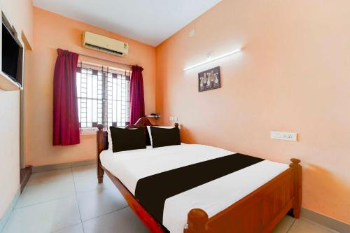 Dhaulpur Hotel | Collection O Anna Nagar Madurai