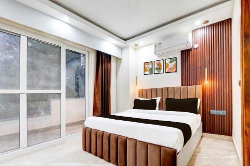 Sushant Lok Hotel | Collection O Sector 43 Gurgaon
