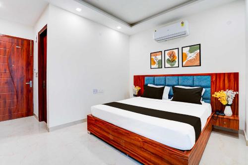 Noida Hotel | Collection O Sector 93 Noida Expressway