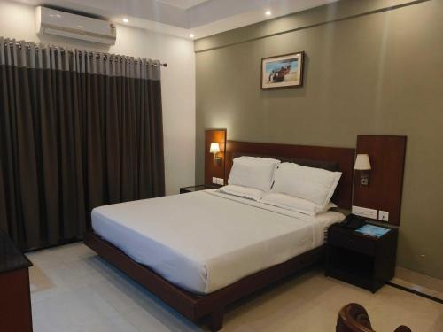 Pattom Hotel | Collection O Thiruvananthapuram Zoo Formerly Anby Lodge