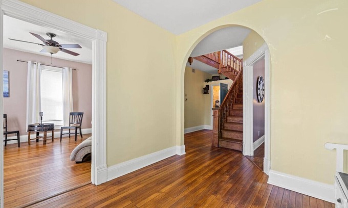 Winchester Casa | College Park Getaway