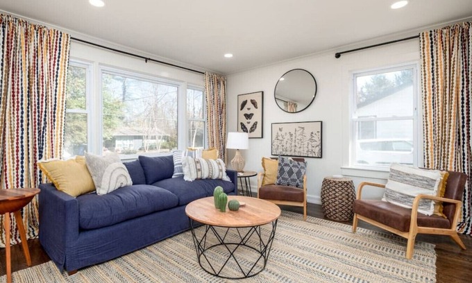 Brevard Cabaña | Collegeside Cottage / Downtown Franklin Park/Brevard College 3Bd Pets ok