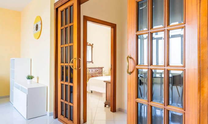 Capodimonte Apartamento | Colli Aminei Apartment by Wonderful Italy