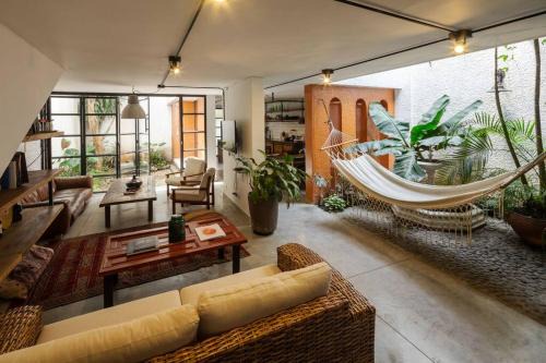 La America Villa | Colonial Villa in Laureles, Unique&Special House