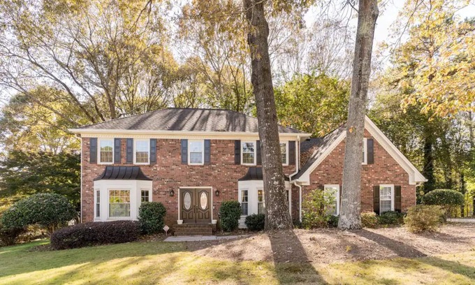 Stone Mountain Casa | Colonial with a contemporary flare. Come relax and unwind!