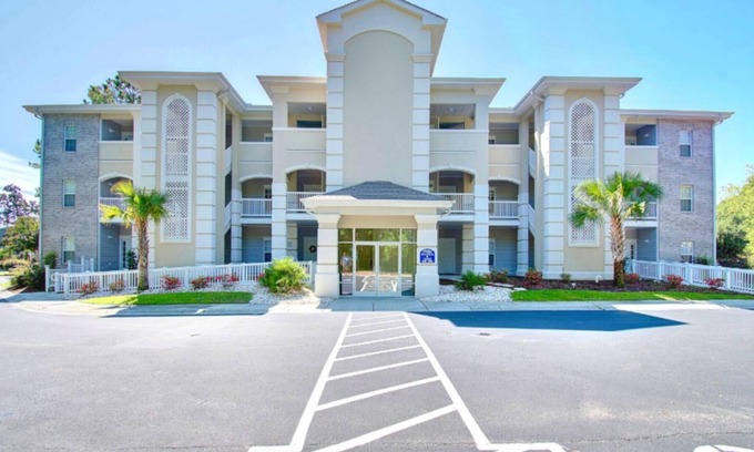 Sunset Beach Condominio | Colony II Condos by Sloane Realty Vacations