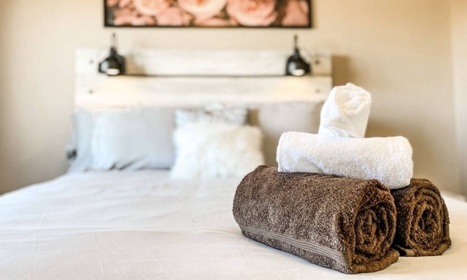 Cheyenne Meadows Casa | Colorado Springs Getaway