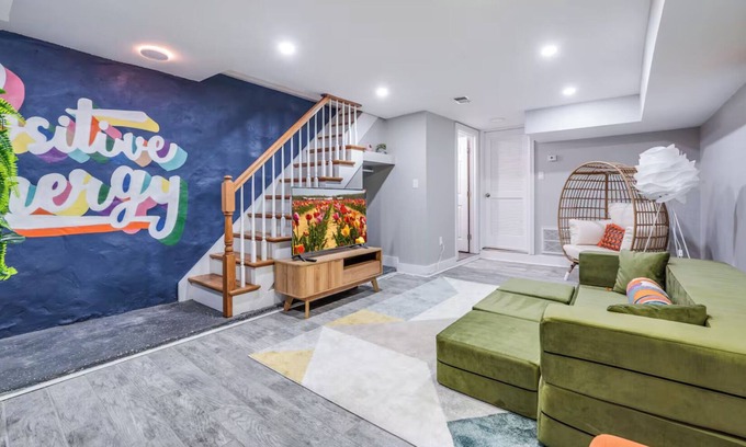 Marion Apartamento | ColorBurst - Brand New 3BD 2BA Duplex in JSQ / 25 min NYC / 7 Min Walk to Trains