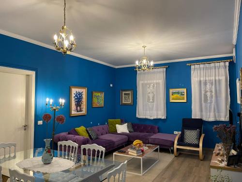 Ishem Apartamento | Colors by the Sea at Lalzi Bay