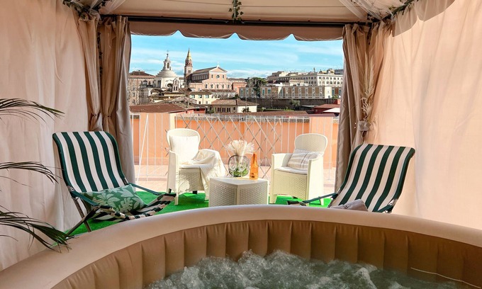 Monti Apartamento | Colosseum ★★★★★ - Rooftop with HOT jacuzzi and Skyline of Rome