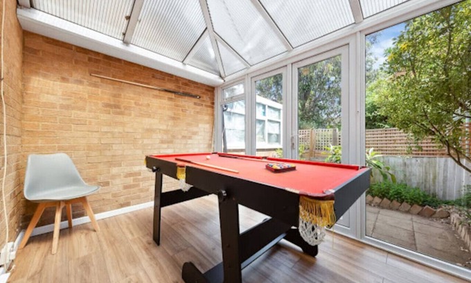South Bermondsey Casa | Luxury House - Sleeps Up-to 6 - Tower Bridge/The Shard View - Free Parking