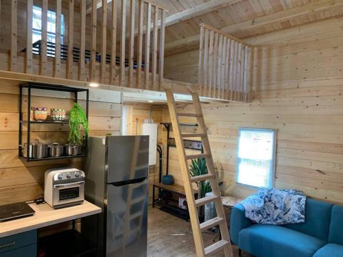 Fenelon Falls Casa | Columba - New Lofted Kabin