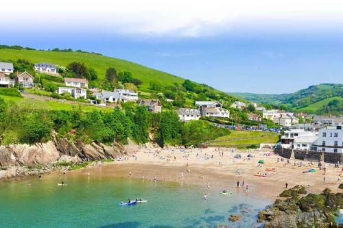 Combe Martin Apartamento | Combe Martin ! By the Water ! WiFi !