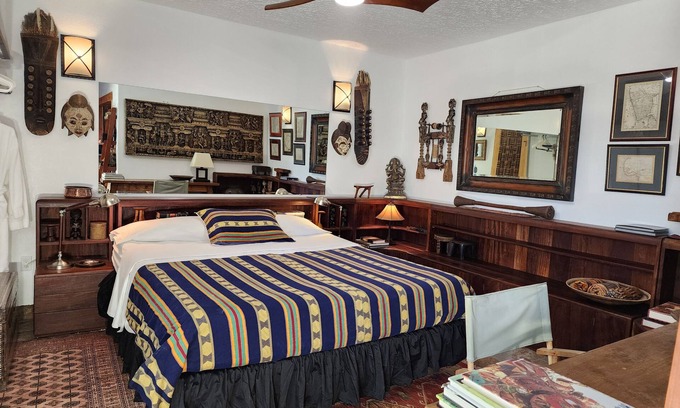 Canoncito Casa | Come experience a taste of Africa nestled in the foothills of Santa Fe.