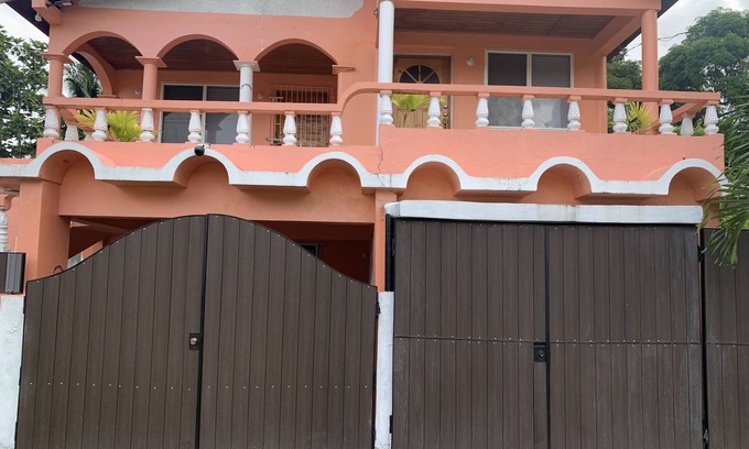 Port Antonio Casa | Ven a pasar unas vacaciones con, ¡Sin remordimientos!