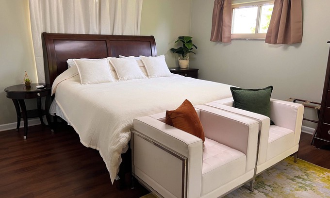 Mason Casa | Come stay in our spacious ranch home in Mason. Ten minutes from Kings Island.