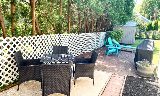 Manasquan Casa | Come stay in paradise, AKA Manasquan, NJ, at our lovely beach house!