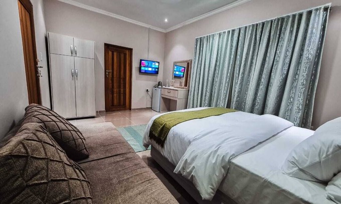 Bela-Bela Cabina | Comfort and Convenience at Bela Valley Guest House - Your Gateway to Relaxation