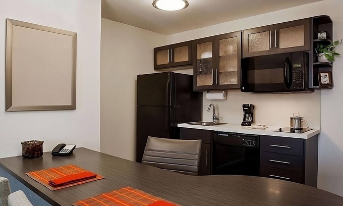 Wichita Complejo | Comfort and Convenience! Parking, Kitchen, Pets Allowed Near Barrington Park!