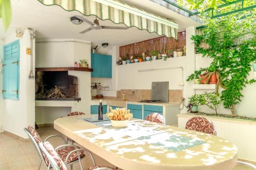 Vrpolje Apartamento | Comfort Apartment Dorin