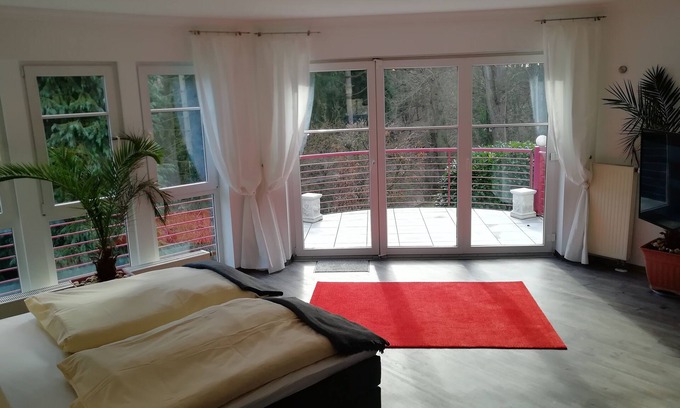 Karthauserhofgelande Apartamento | Apartamento confort en el parque de juegos