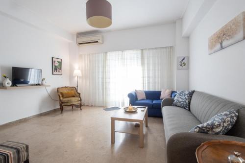 Vyronas Apartamento | Comfort Apartment with 2 Bedrooms