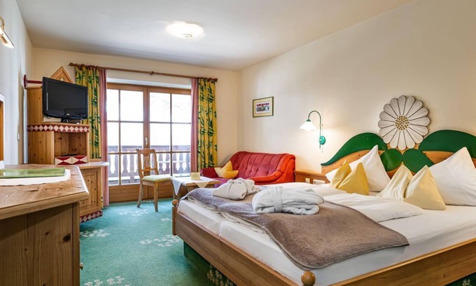 Dienten am Hochkoenig Casa | Comfort double room27, 4-6 nights - Wellnesshotel Mitterwirt