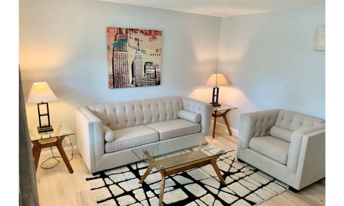 Airport Township Casa | Comfort Home near airport