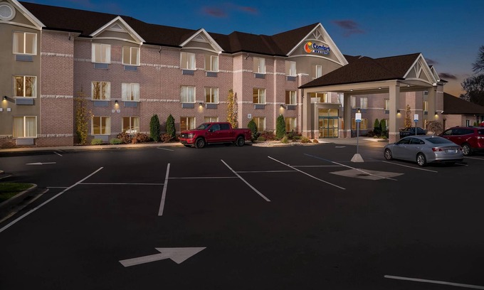 Taylor Hotel | Comfort Inn and Suites Taylor