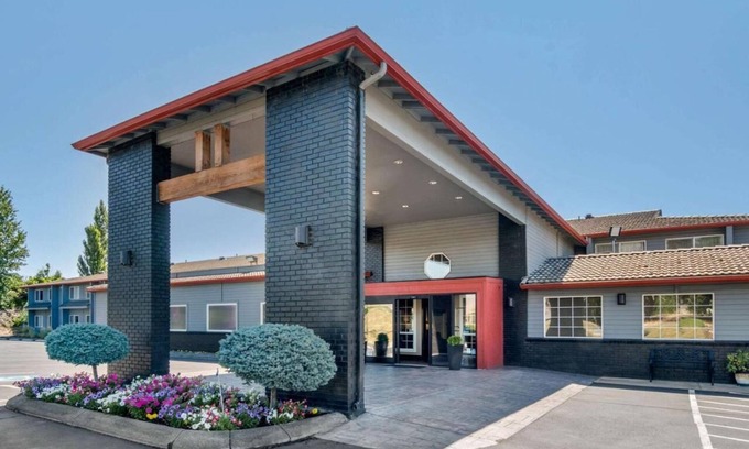 The Dalles Hotel | Comfort Inn Columbia Gorge