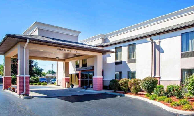 Huber Heights Hotel | Comfort Inn Dayton - Huber Heights