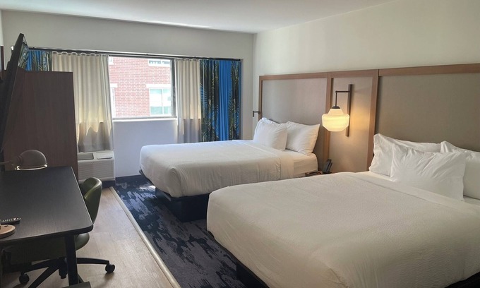 Downtown Charleston Hotel | Comfort Inn Downtown Charleston