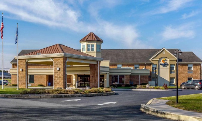 Witmer Hotel | Comfort Inn Lancaster at Rockvale