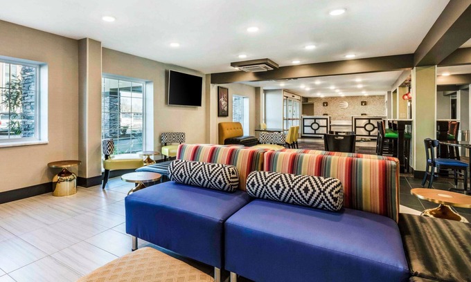 Memphis Hotel | Comfort Inn Memphis Airport West