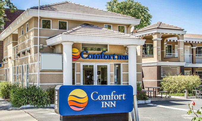 Ventura Hotel | Comfort Inn Palo Alto