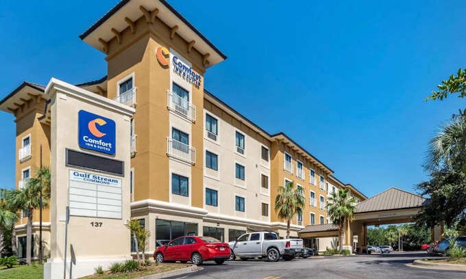 Fort Walton Beach Hotel | Comfort Inn & Suites Fort Walton Beach - Destin West