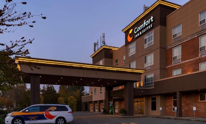 Fleetwood Hotel | Comfort Inn & Suites