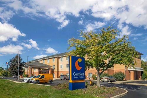 Porter Hotel | Comfort Inn & Suites Porter near Indiana Dunes