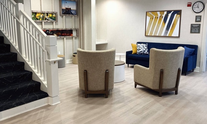 Northwest Hotel | Comfort Inn & Suites Virginia Beach - Norfolk Airport
