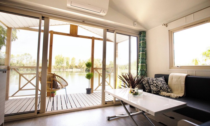 Gravon Casa | Comfort lodge on the water (5 people)