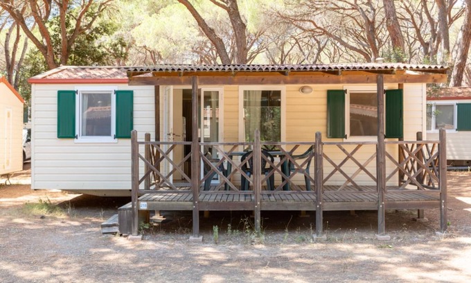 Marina di Grosseto Chalet De Esquí | Comfort Lodge Principina